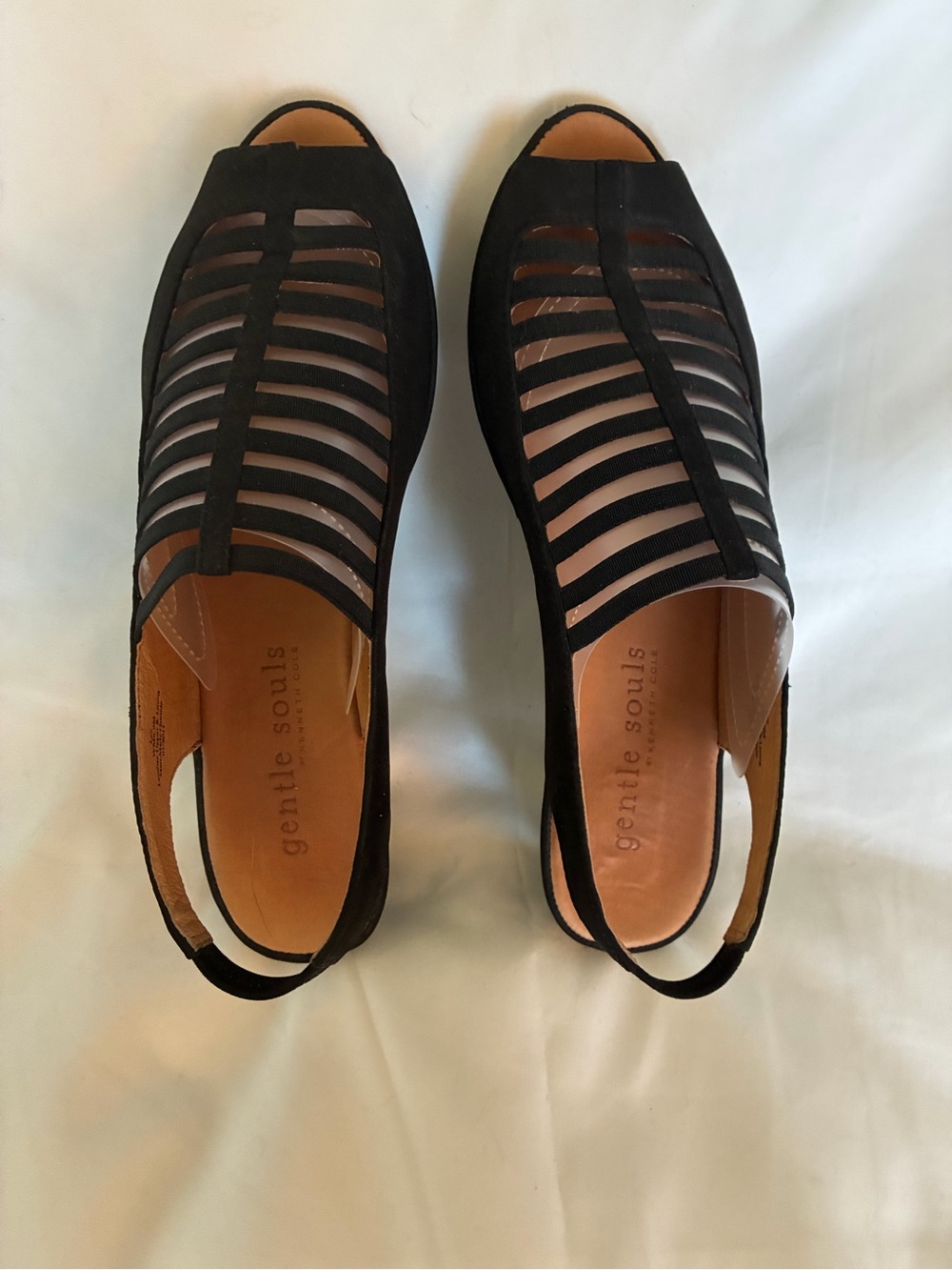 gentle souls Black Strappy Slingback Sandals size 9